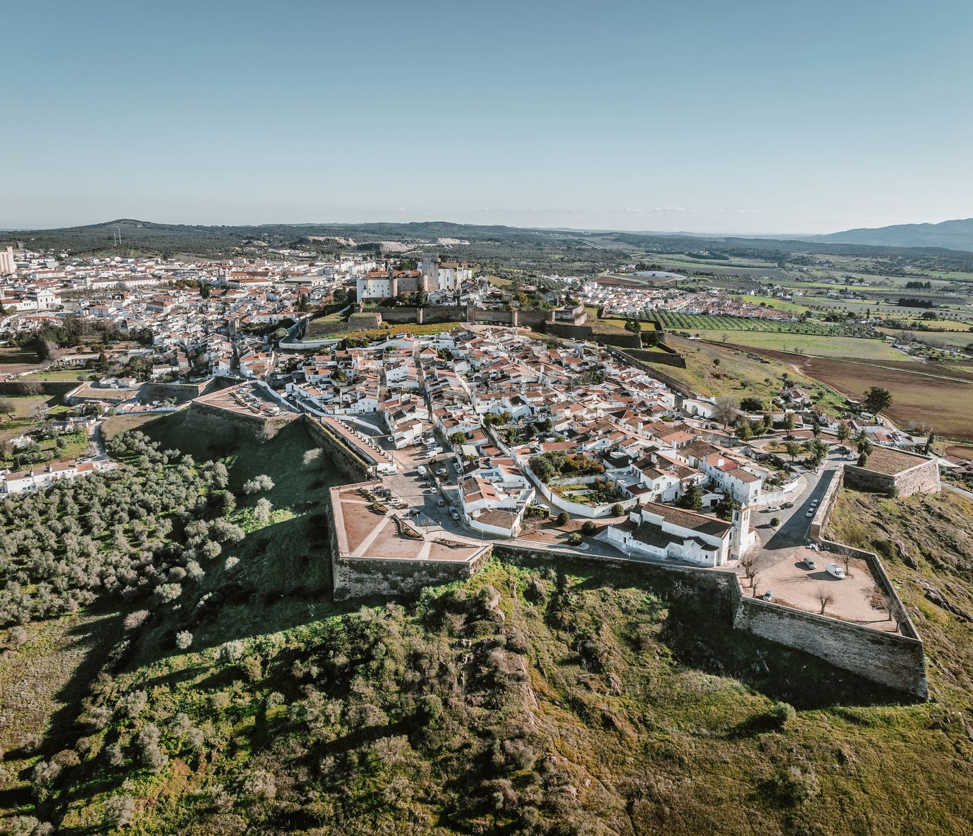 Estremoz – Weisse Marmorstadt mit militärischer Geschichte im Alentejo