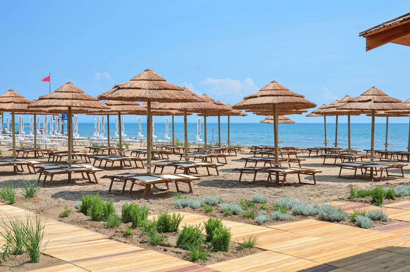 Strand