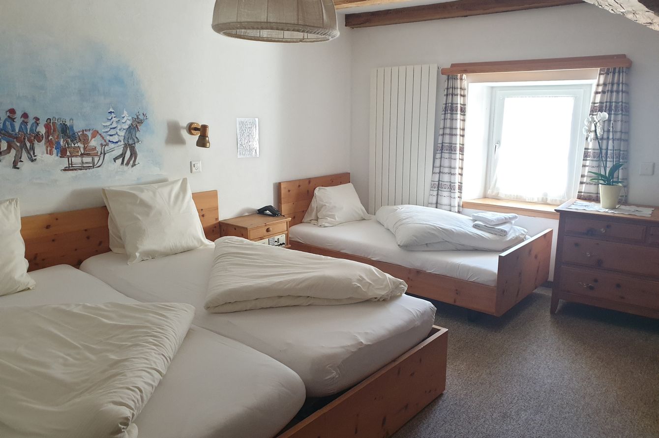 Dreibettzimmer