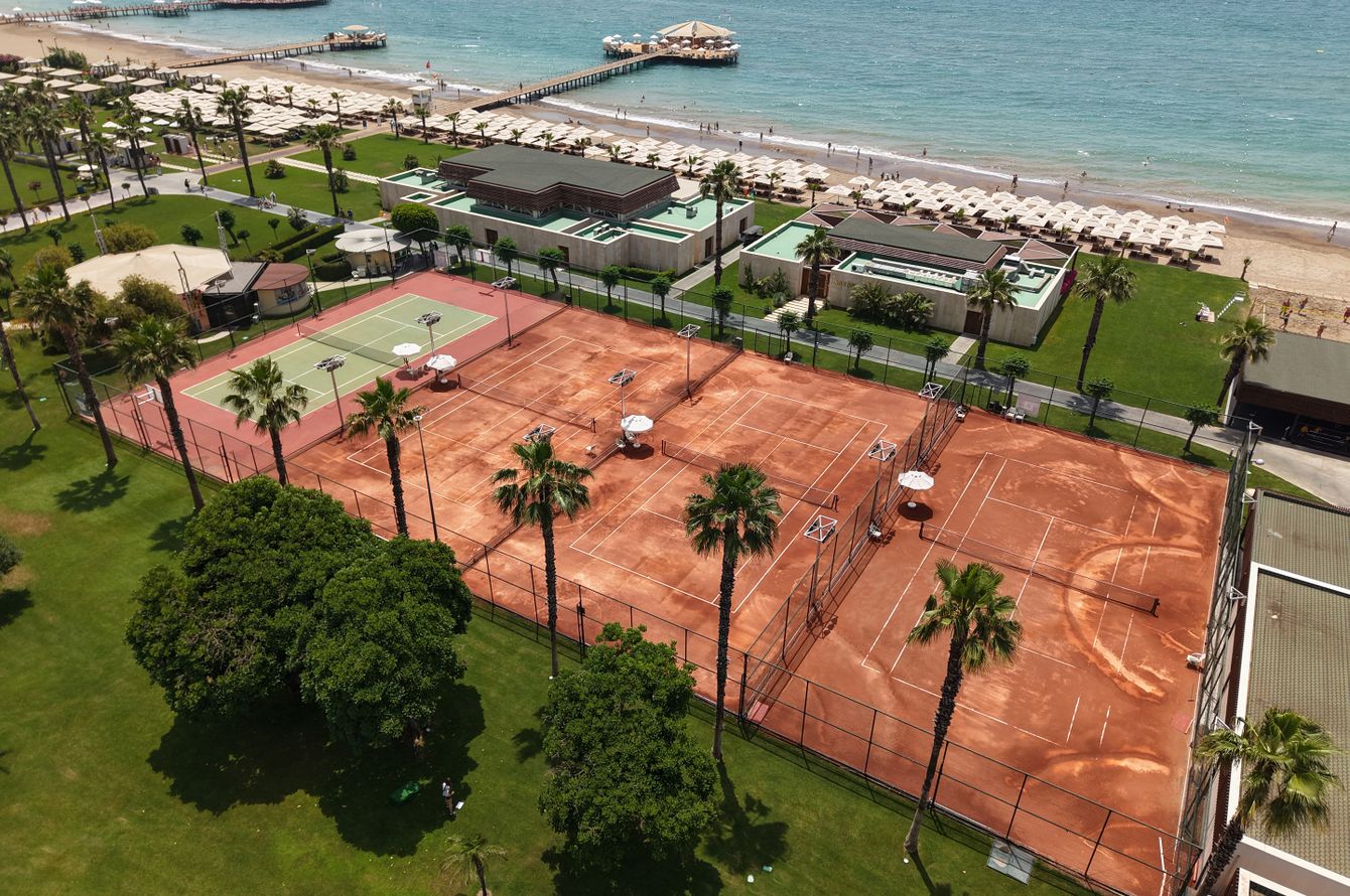 Tennis