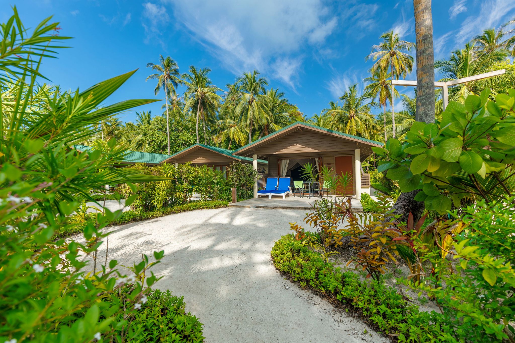 Jacuzzi Beach Villa
