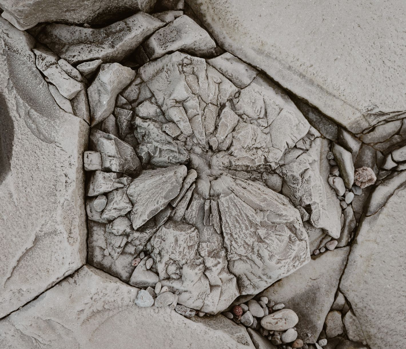 Basaltsäulen - die geologischen Naturwunder