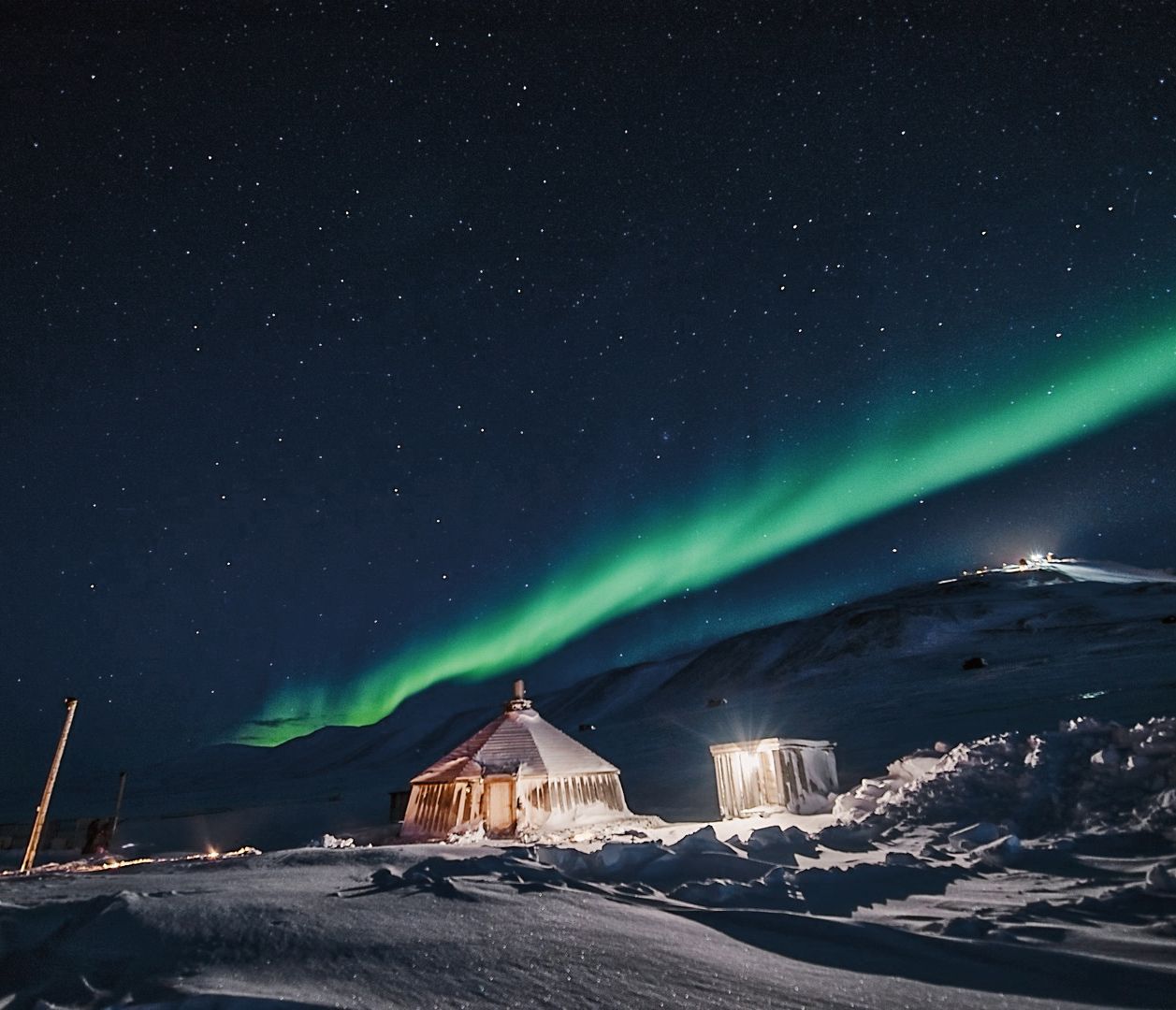 Nordlichter am Sternenhimmel