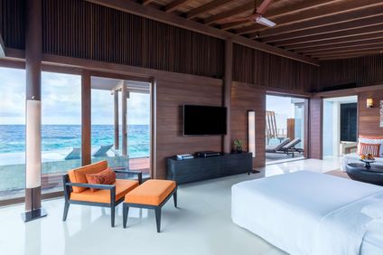 Over Water Sunset Ocean Pool Villen