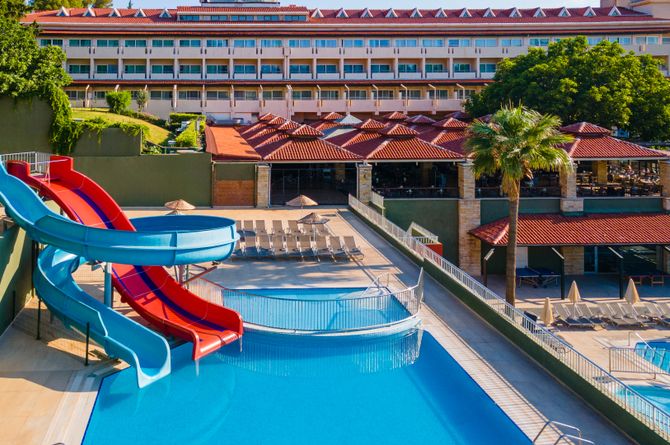 Toboggans aquatiques