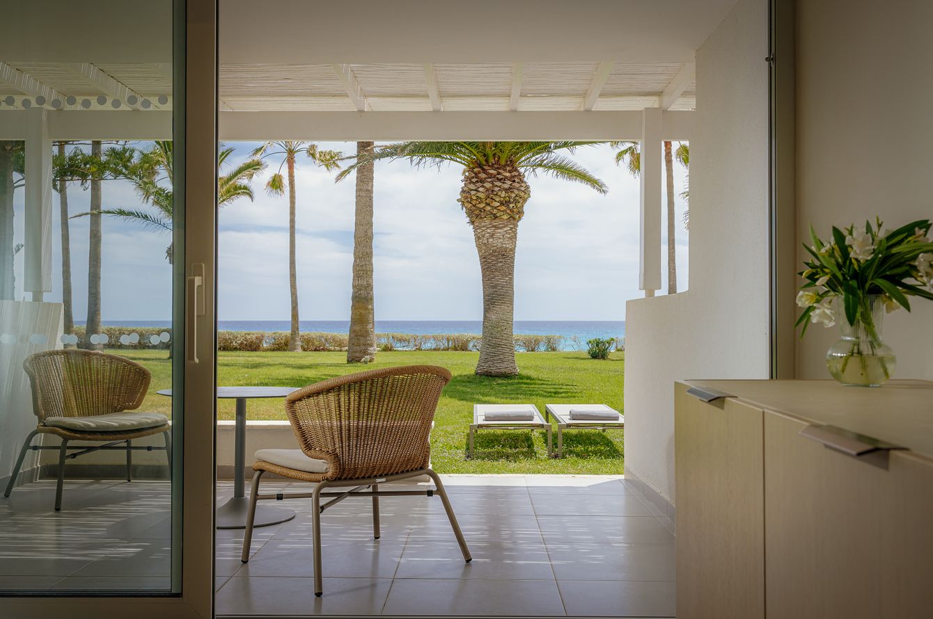 Bungalow Beach