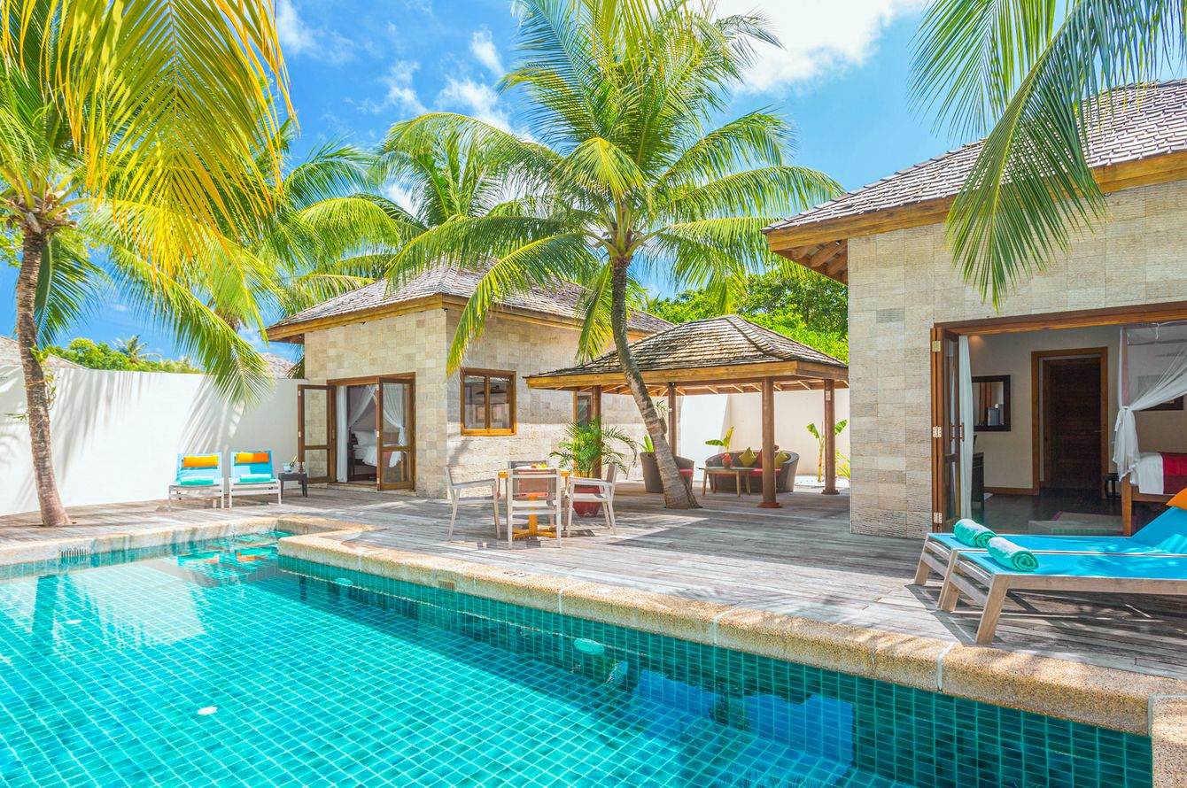 Privater Pool auf Kuredu – Luxus und Ruhe im Paradies.