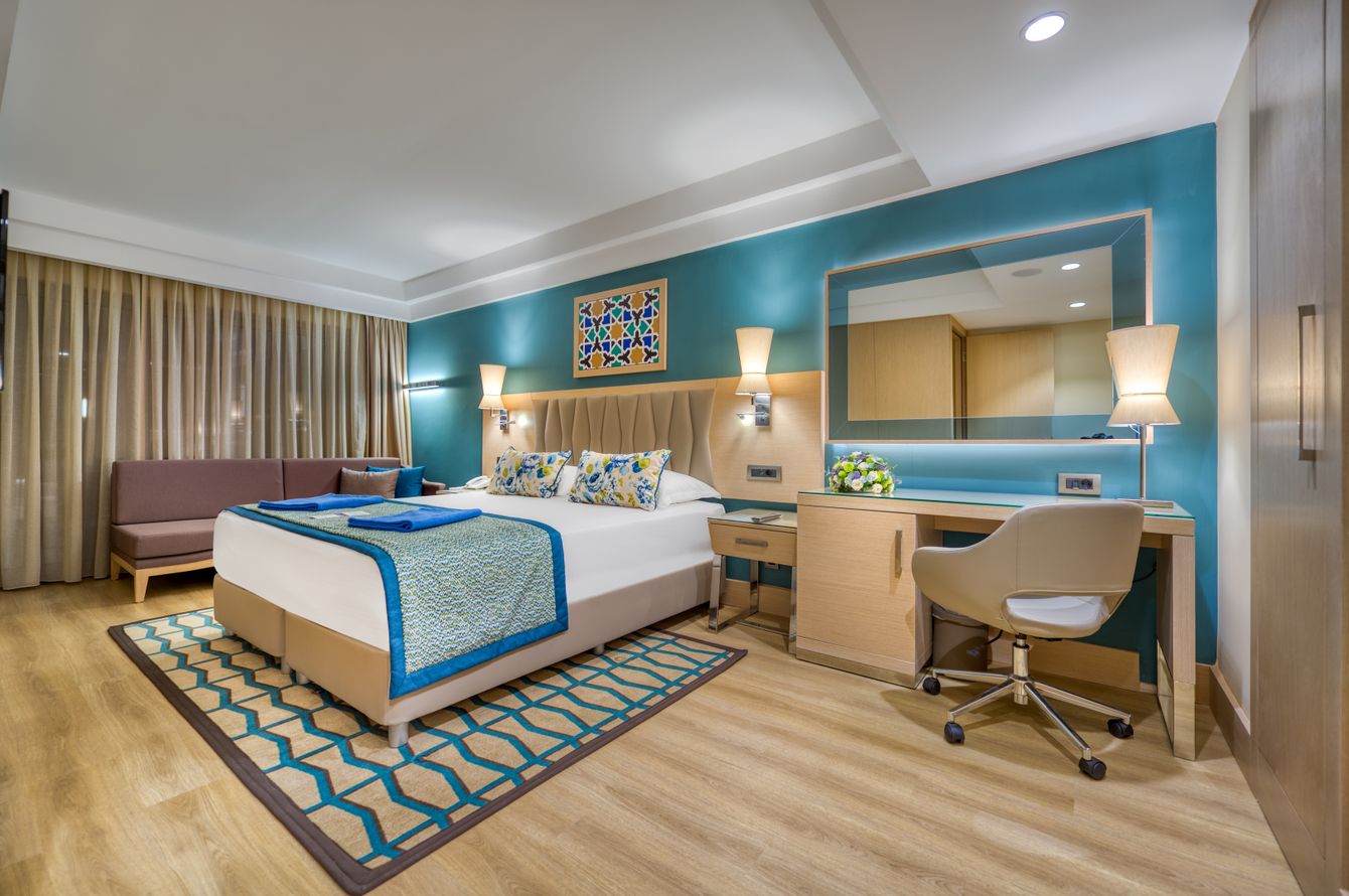Suite Deluxe Swim-up