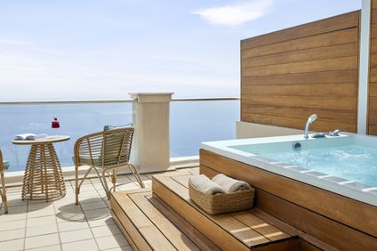 Junior Suite Grand Terrace Whirlpool