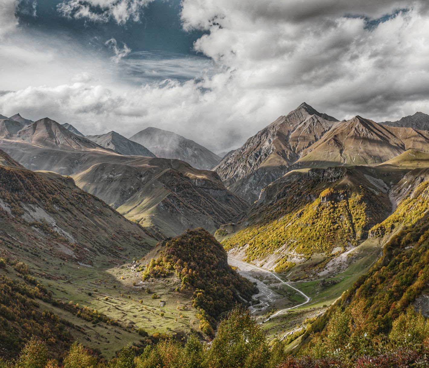 Vom Trampelpfad der Karawanen zur georgischen Heerstrasse