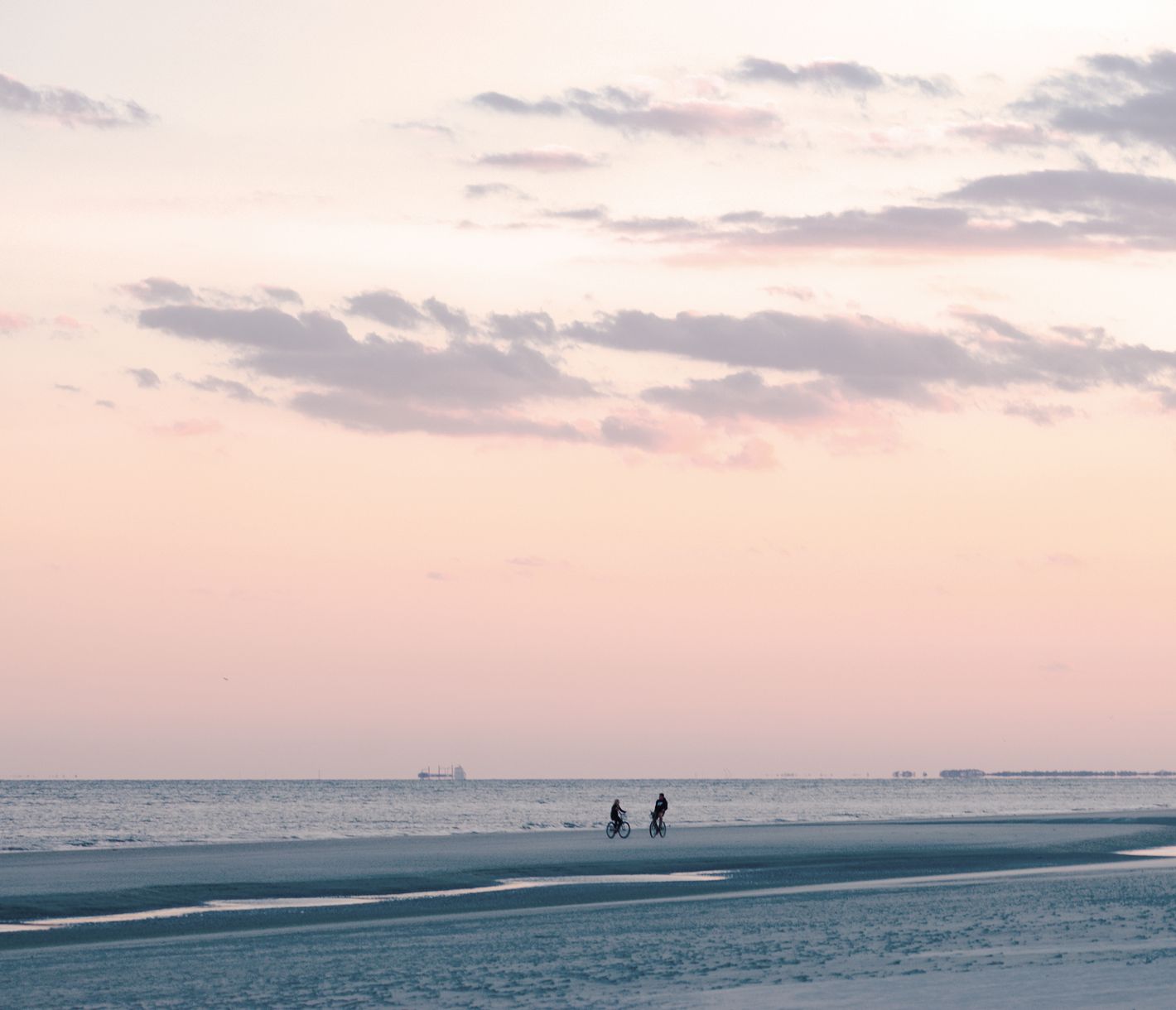Der Urlaubsort Hilton Head Island lädt am kilometerlangen Sandstrand zum Entspannen ein.