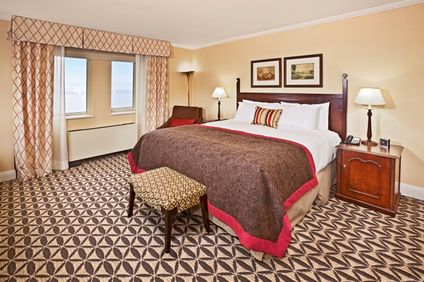 Fairmont Room 1 Queen