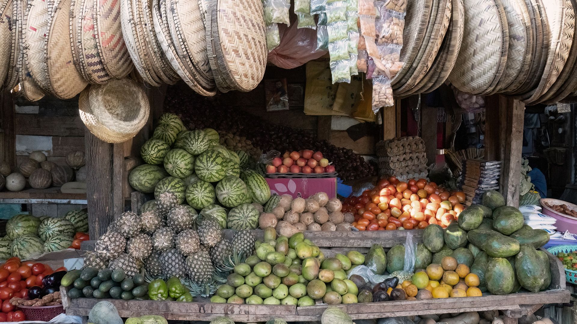 Marché à Karatu près du cratère du Ngorongoro