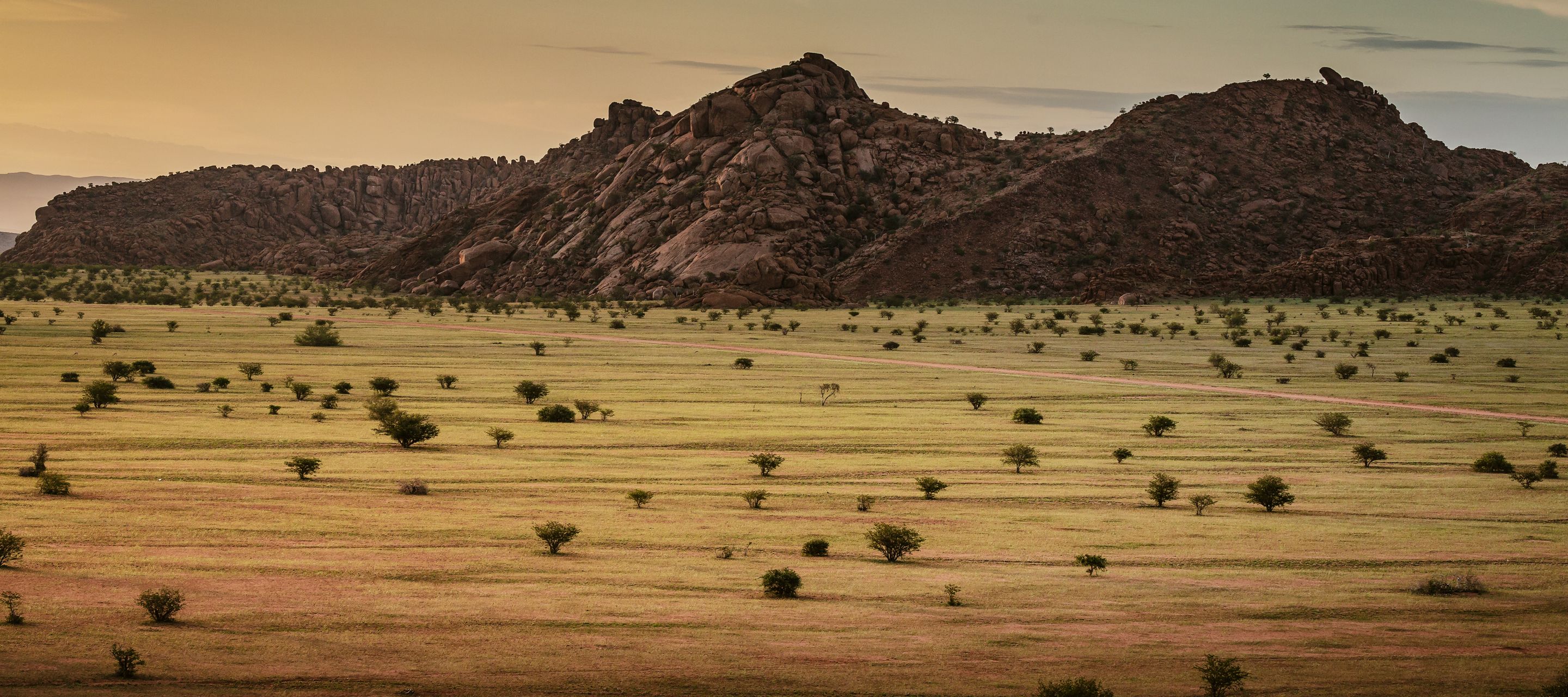 Sonnenuntergangsstimmung in der Region von Twyfelfontein