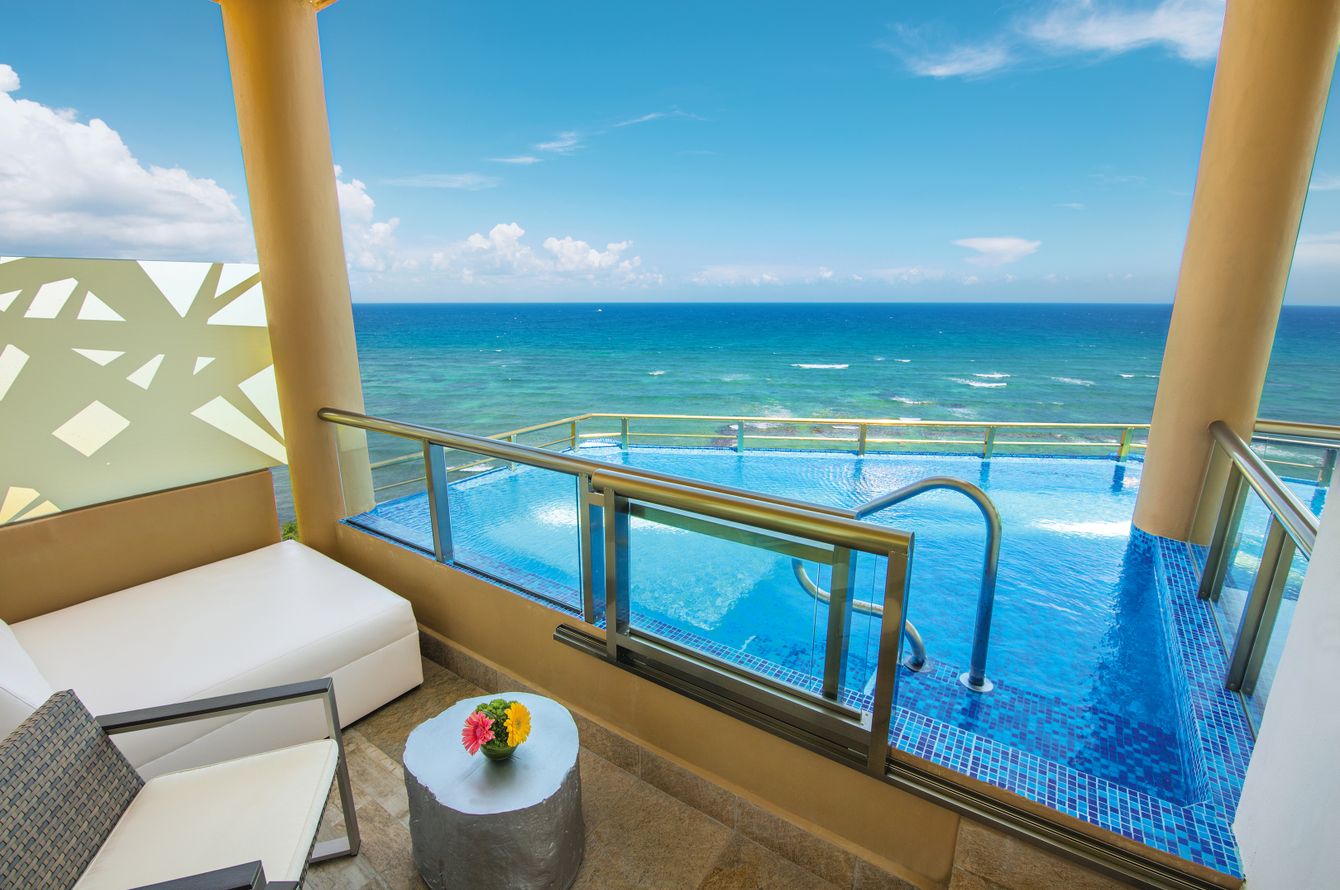 Suites Swim Up
