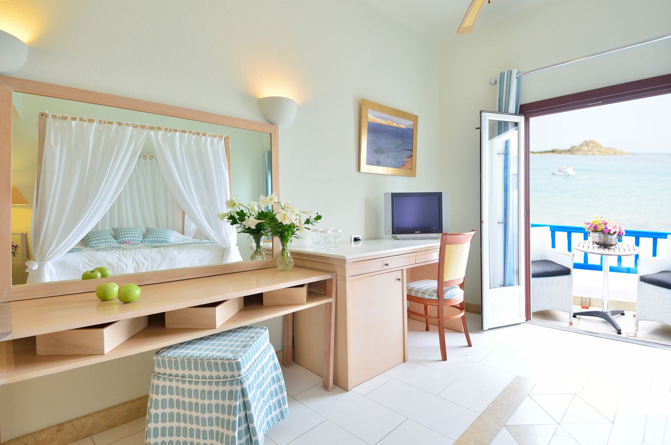 Honeymoon Suite