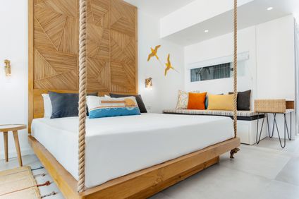 Couple-Zimmer Swim-up