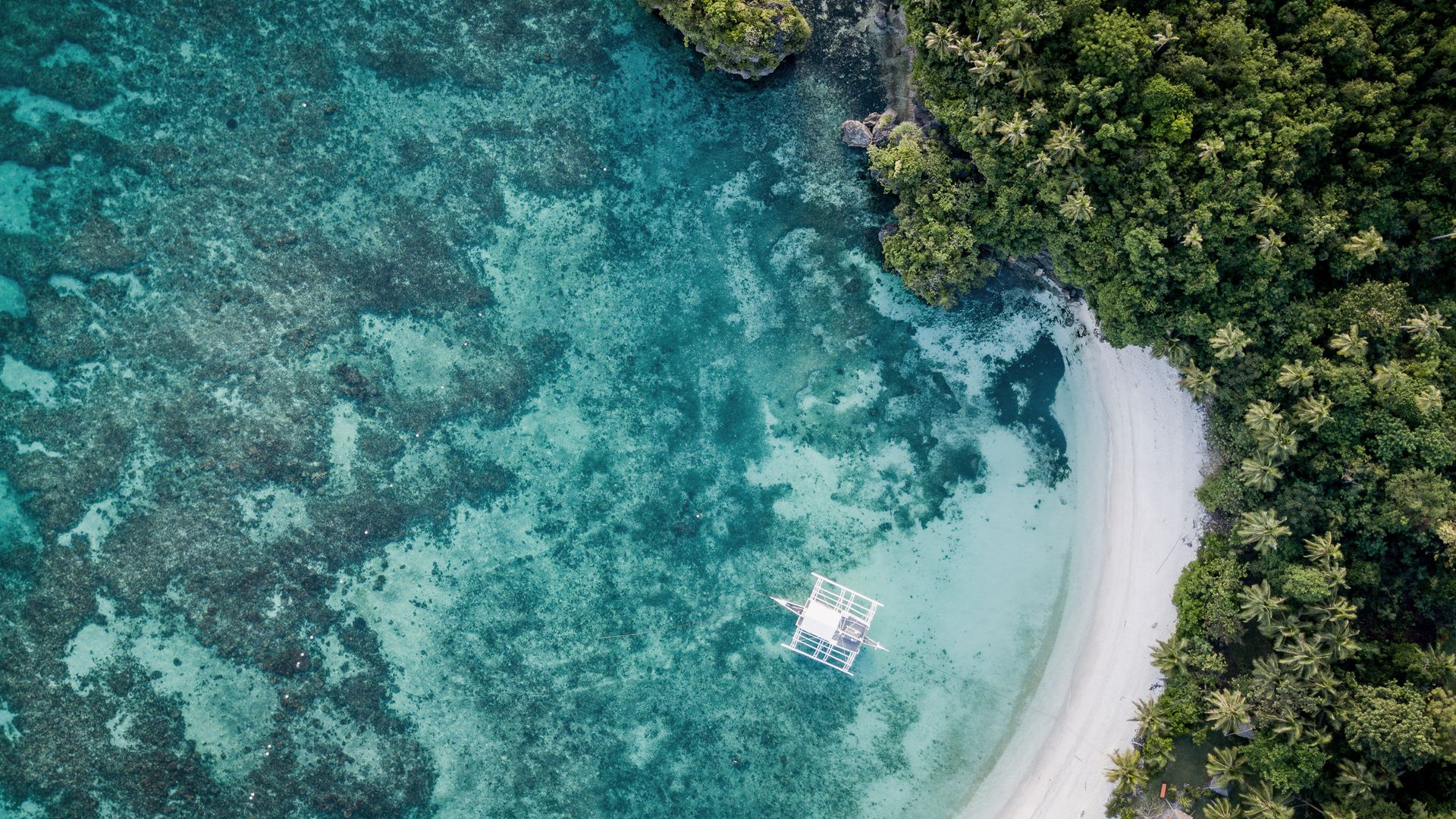 Outre l’intérieur de l’île, intéressant et varié, Bohol jouit également de superbes plages.