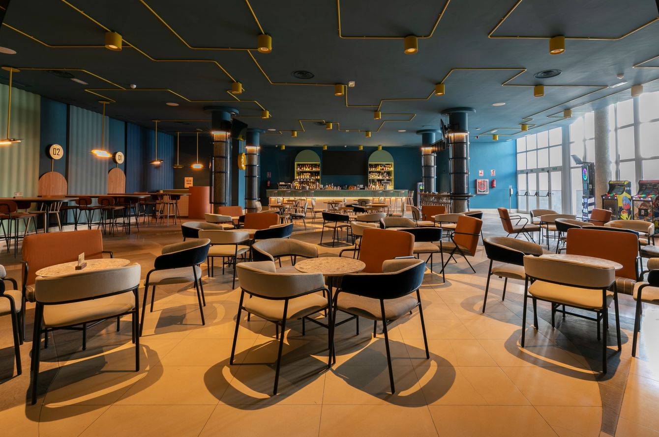 Bar