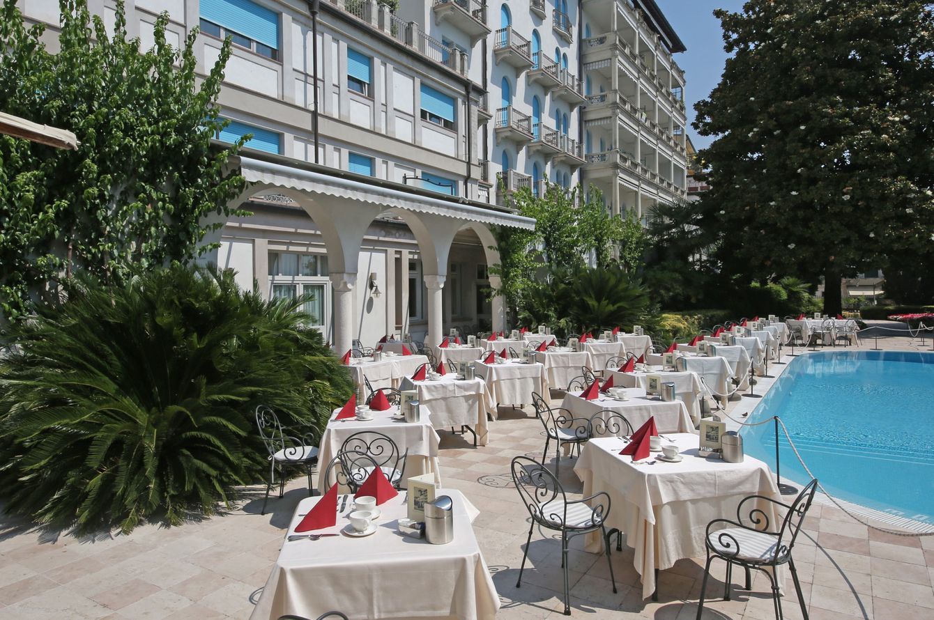 Hotel Savoy Palace