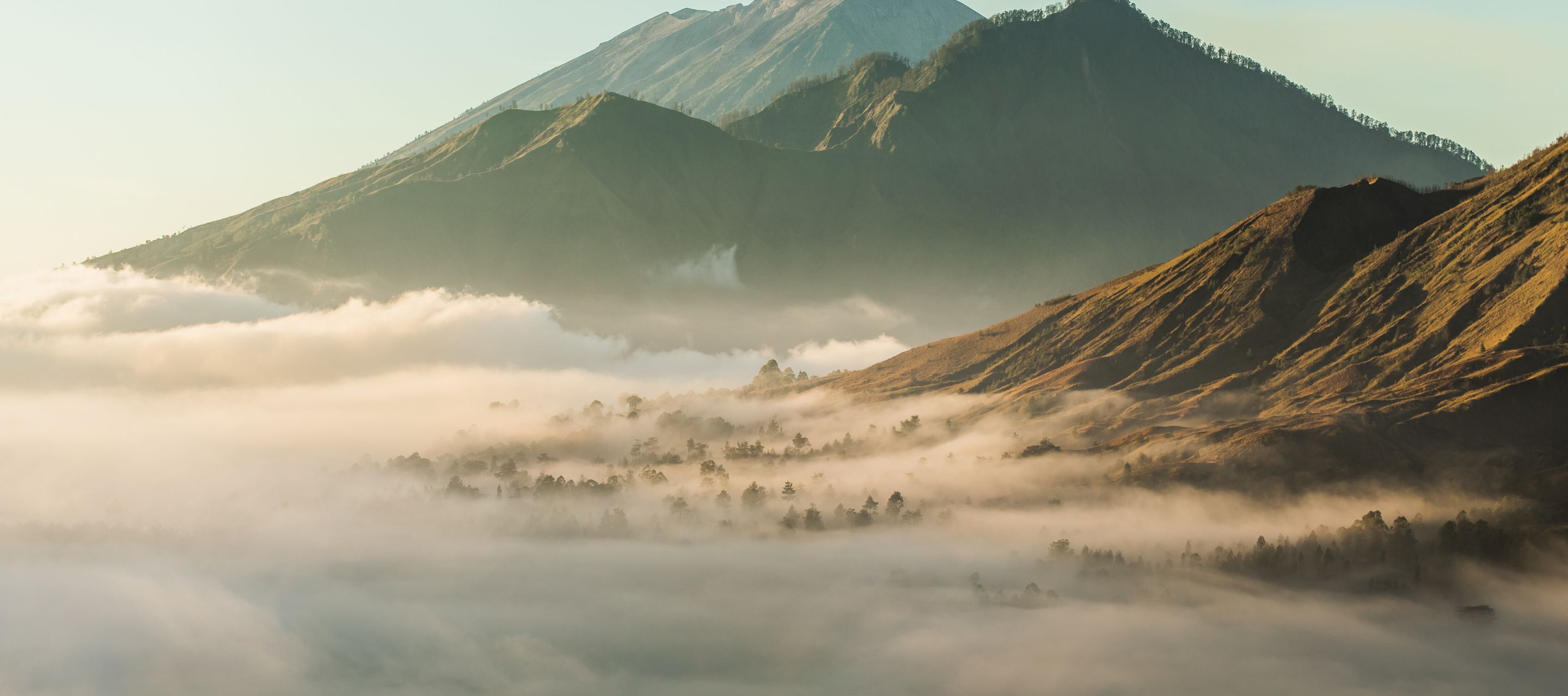 Die Bergwelt von Muntigunung
