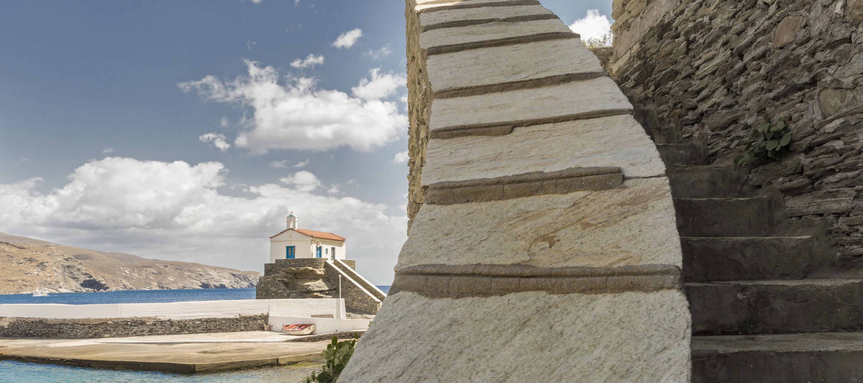 Die Sankt-Thalassini-Kapelle im Hauptort Andros Chora