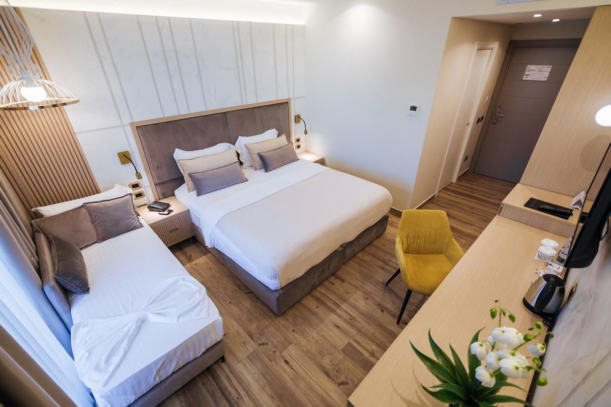 Dreibettzimmer