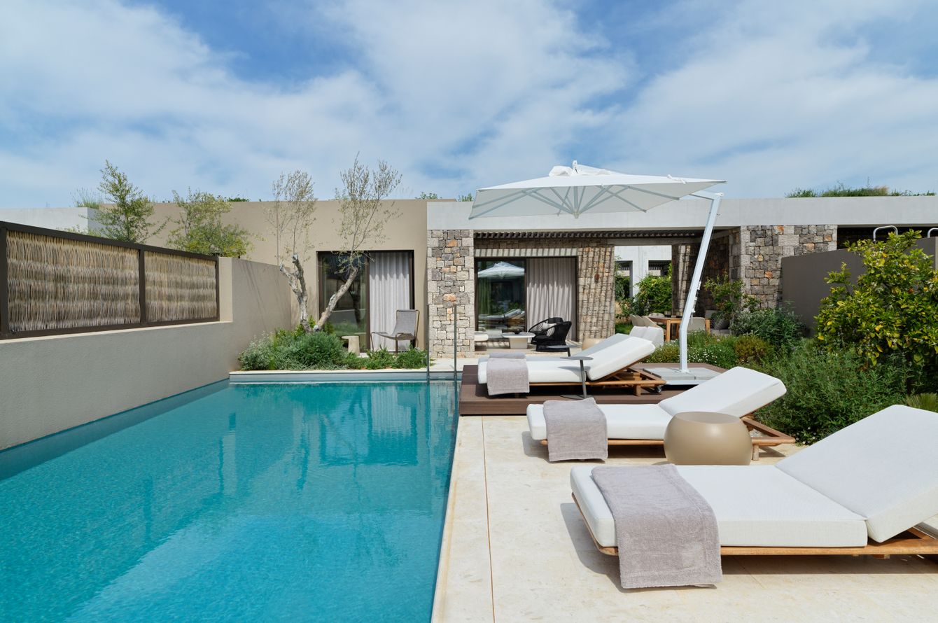 WOW Infinity Villa