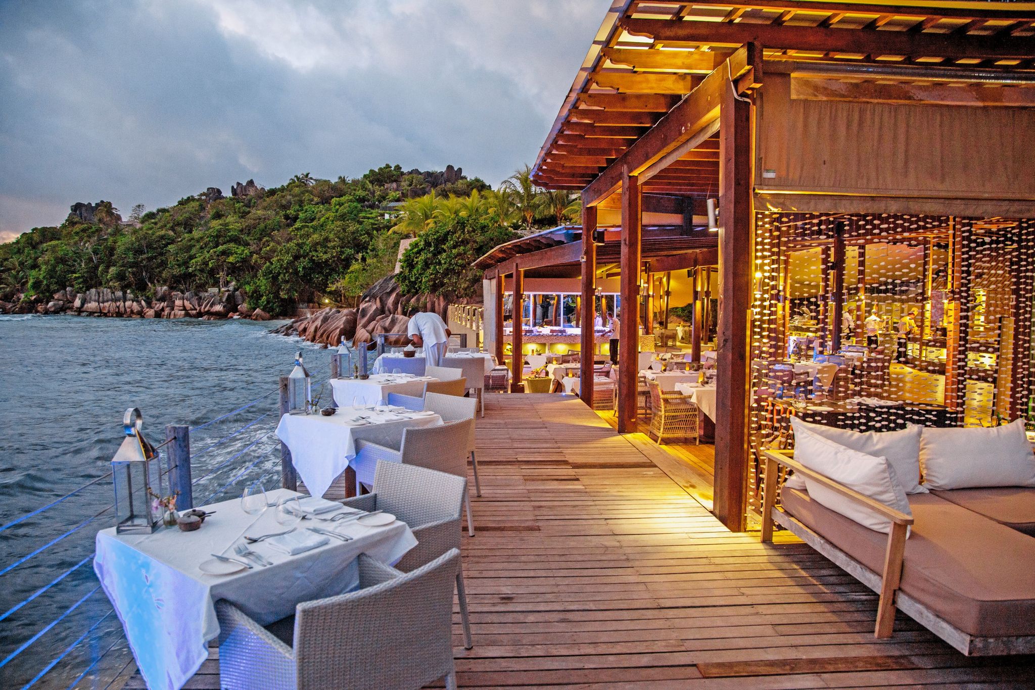 Restaurant «Santosha»