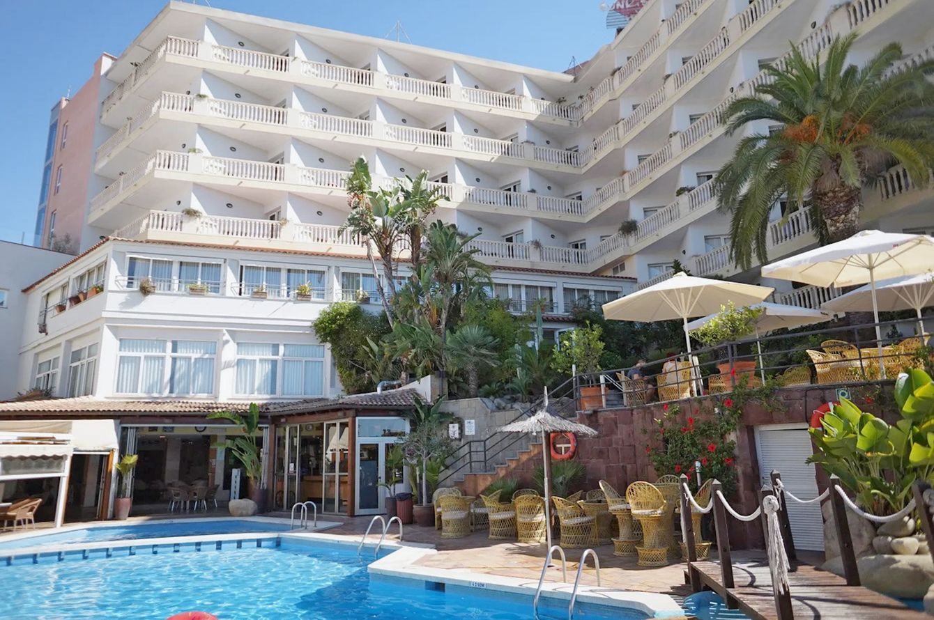 Hotel Alba Seleqtta