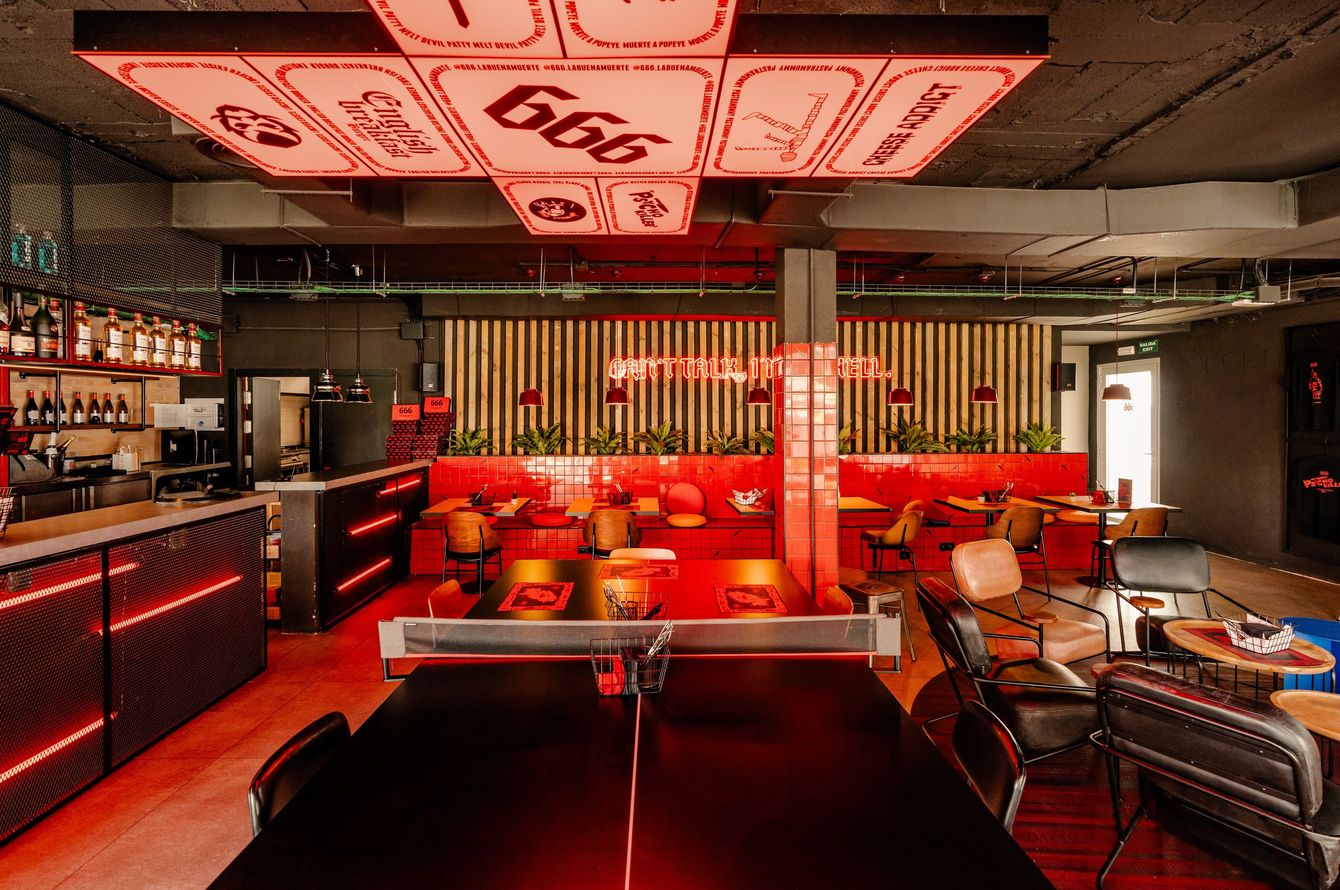 Bar