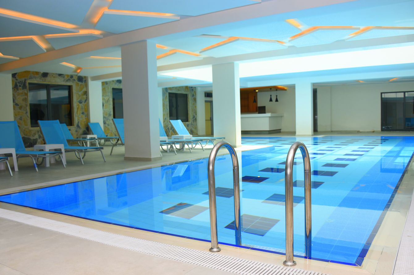 Piscine intérieure