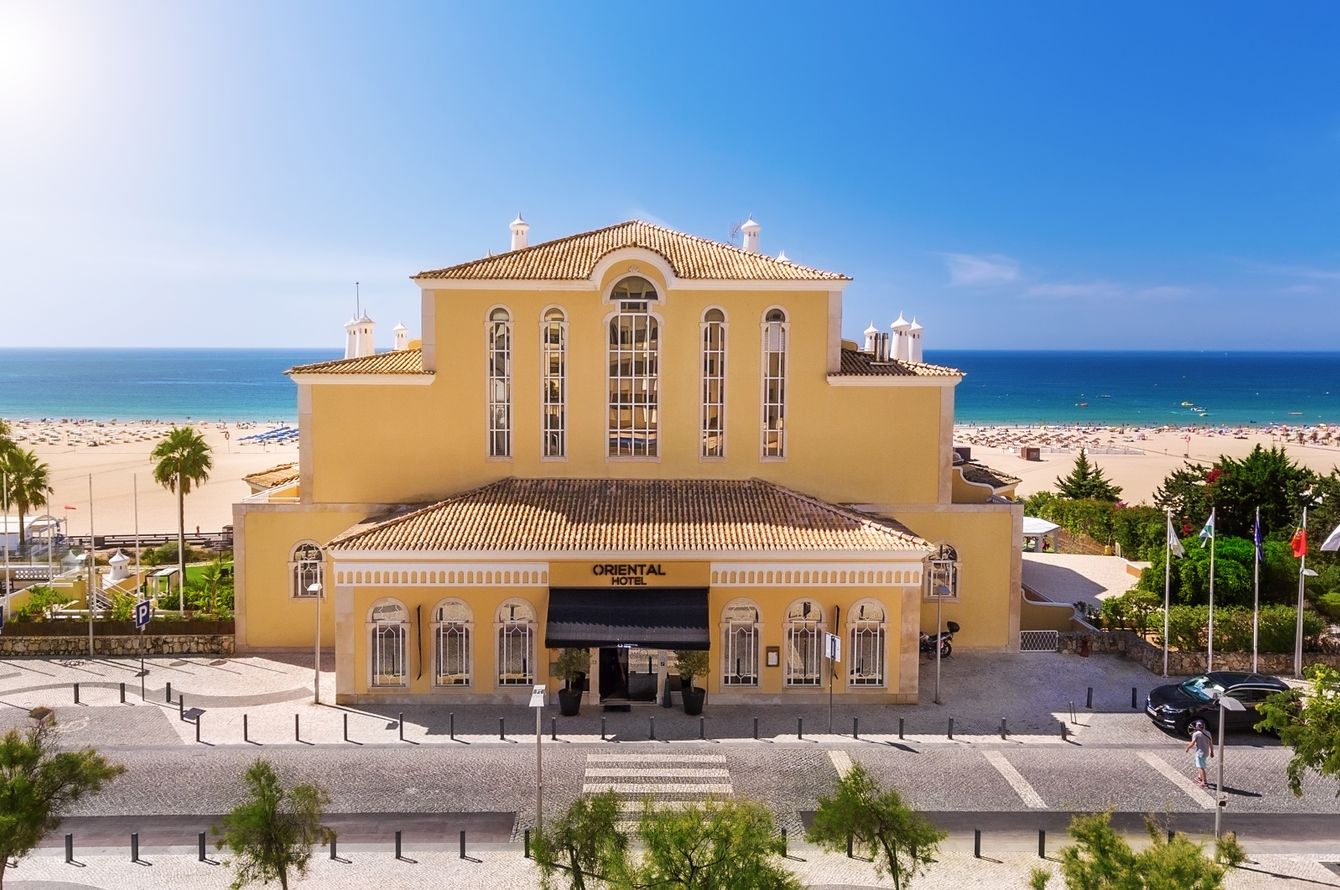 AP Oriental Beach