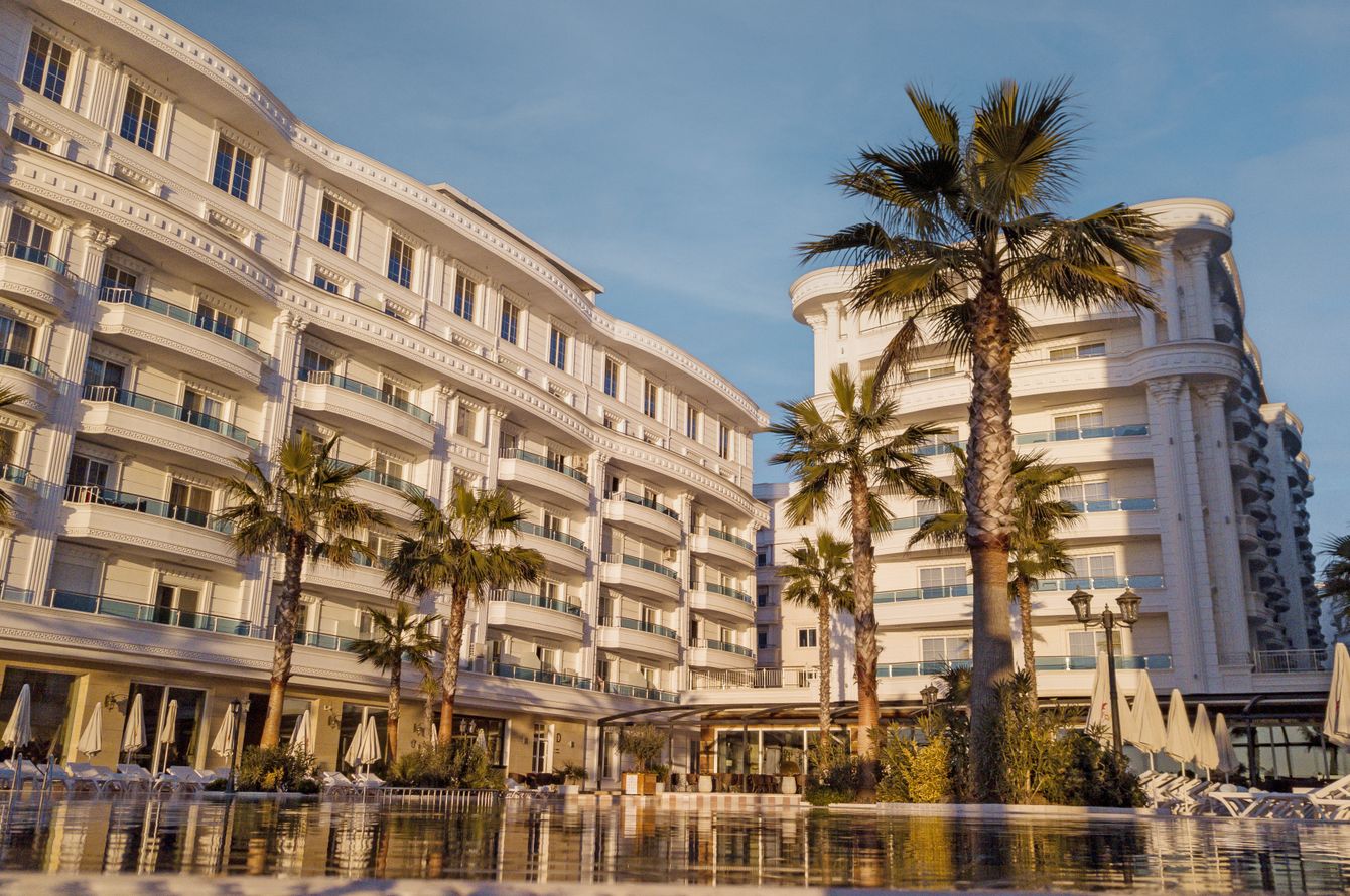 Grand Blue Fafa Resort