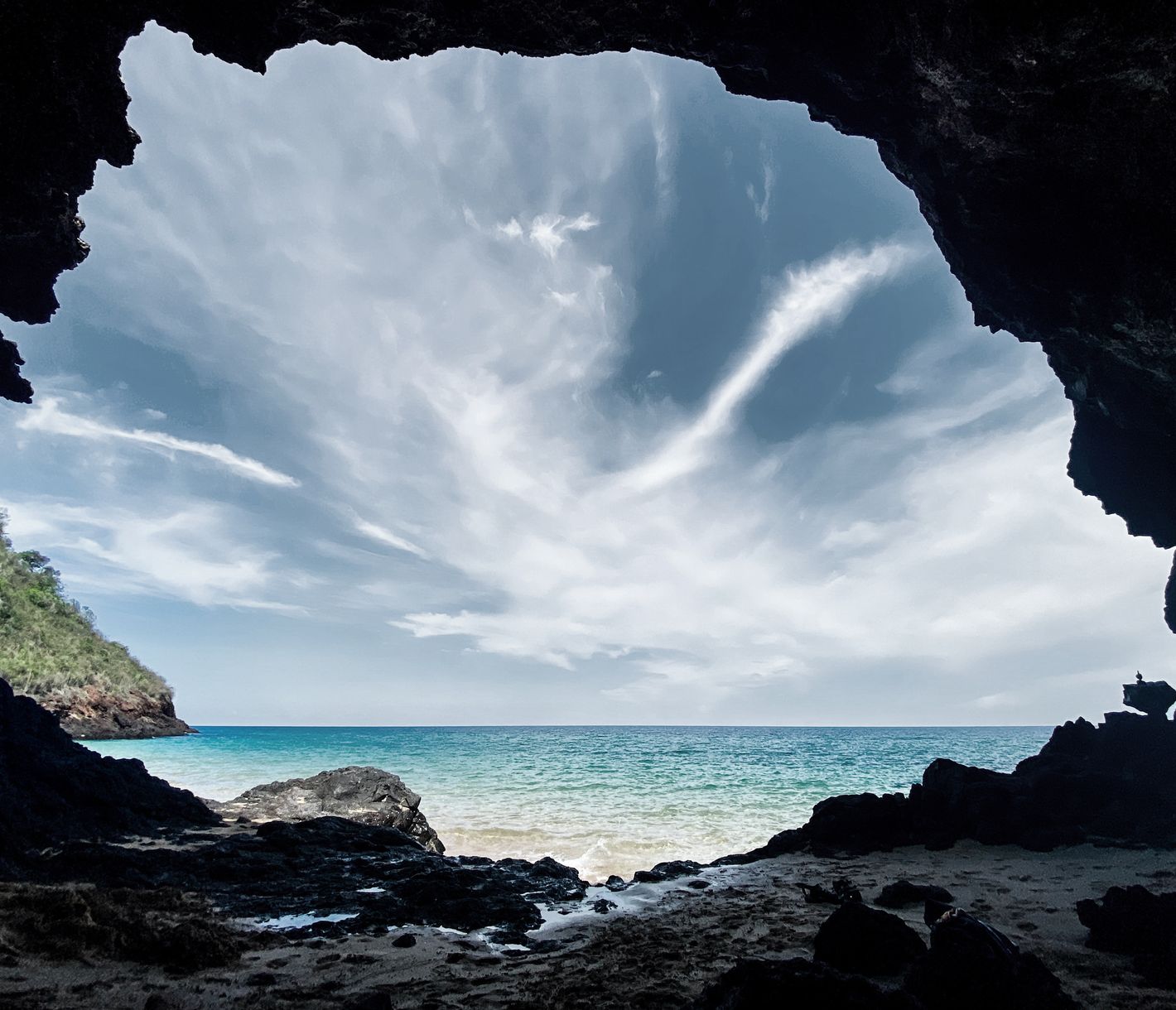 Coup d'oeil sur l'océan et le ciel depuis l'îlot Bandrélé