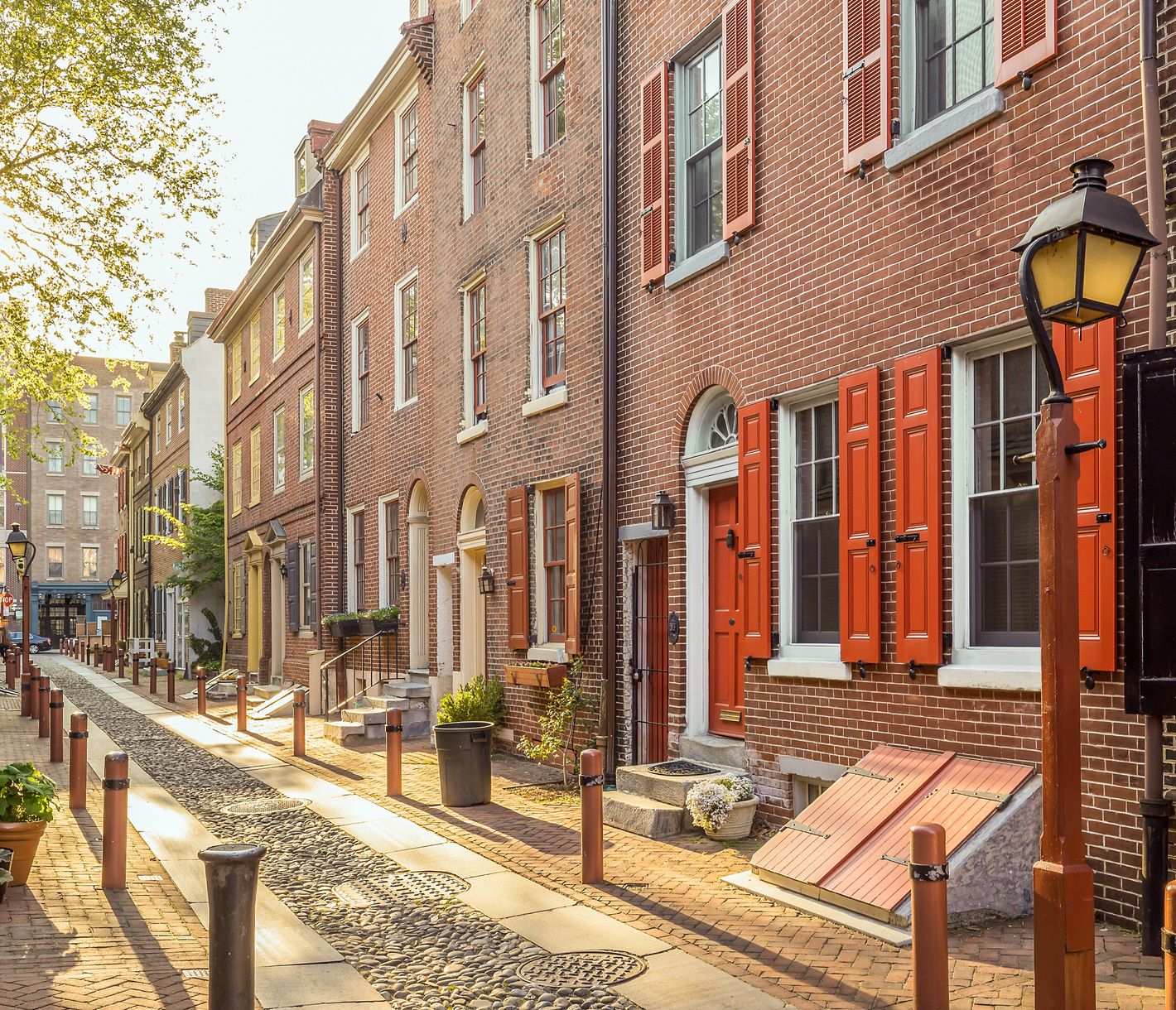 Die historische Elfreth’s Alley ist einen Besuch wert.
