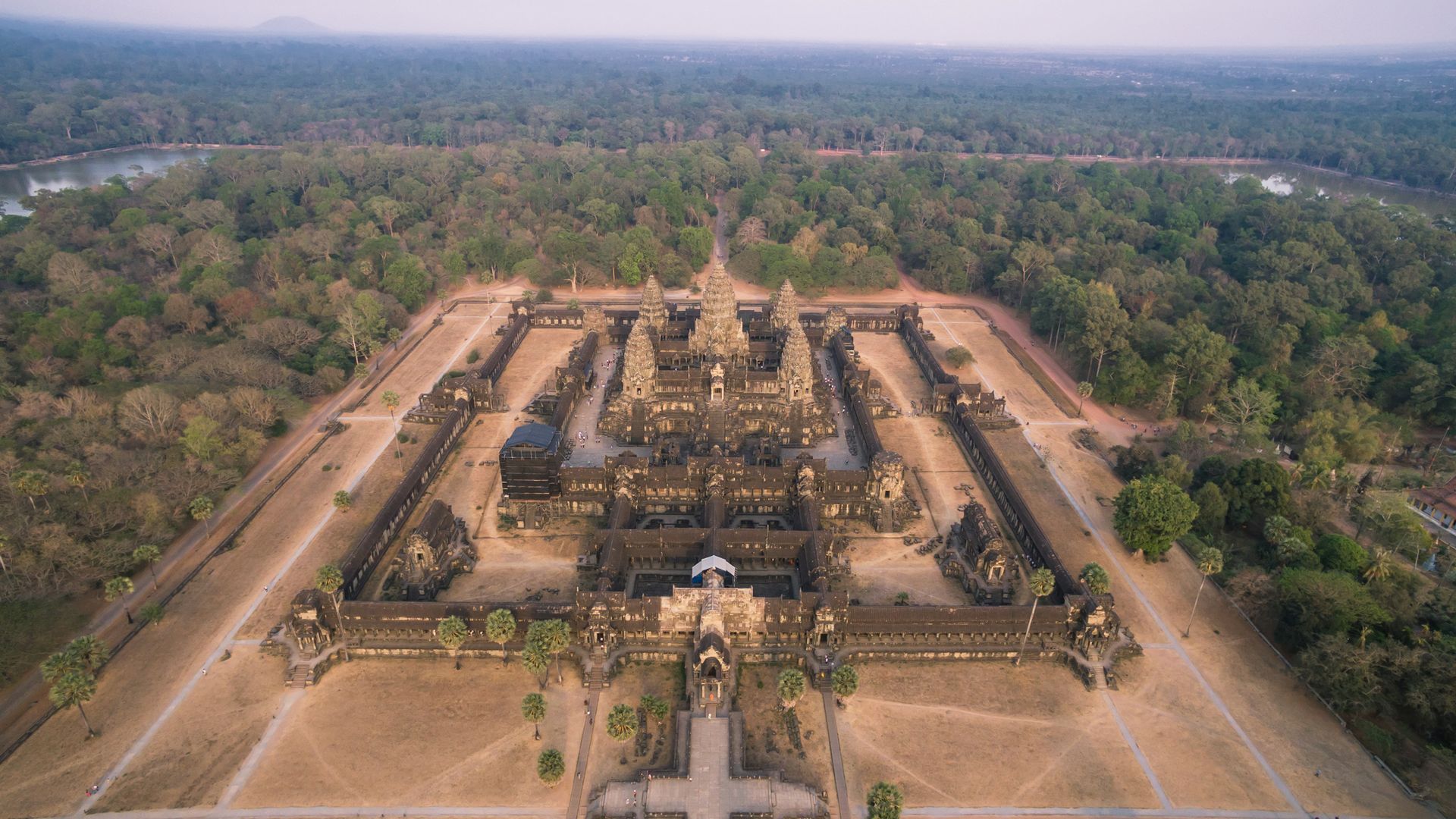 Angkor Wat est l’emblème du Cambodge et comptera parmi les grands temps forts de votre voyage !