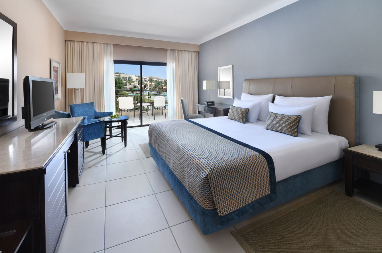 Familienzimmer Deluxe mit Poolsicht