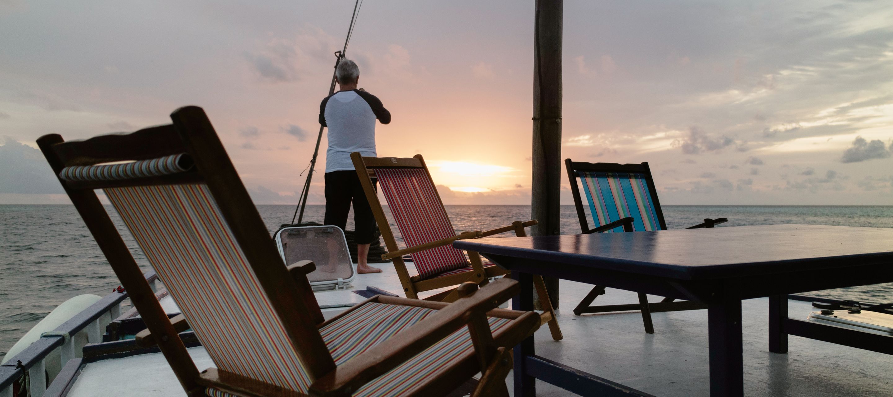 Coucher de soleil sur le Dhoni, paix dans le coeur