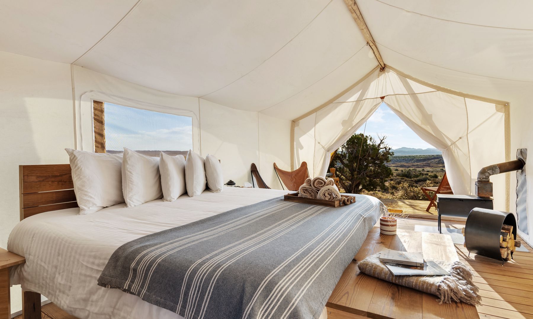 Équipement de la tente Deluxe