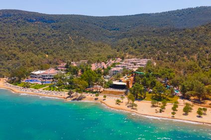 Long Beach Club Nature