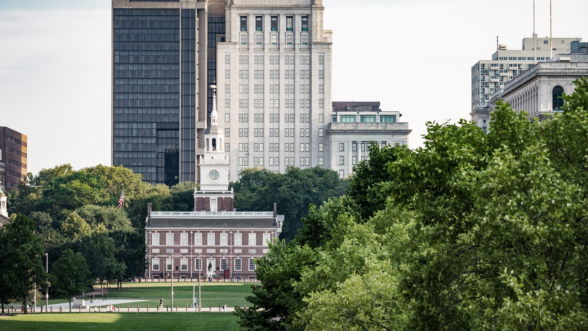 Independence Hall, lieu de naissance de la nation et pilier de la démocratie.