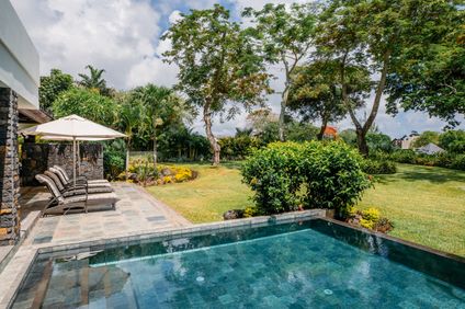 4-Schlafzimmer Residenz mit Pool