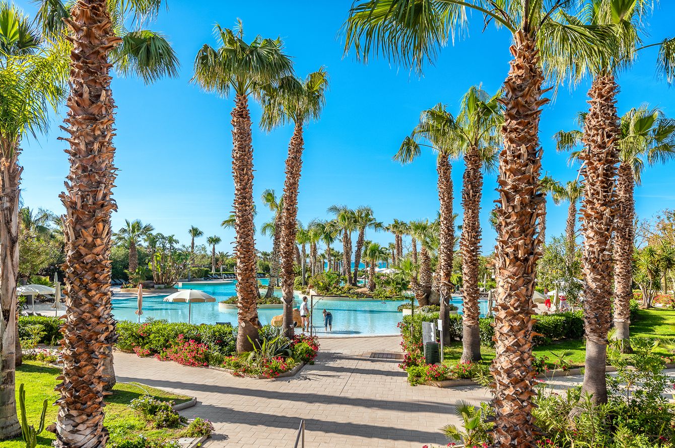 Acacia Resort