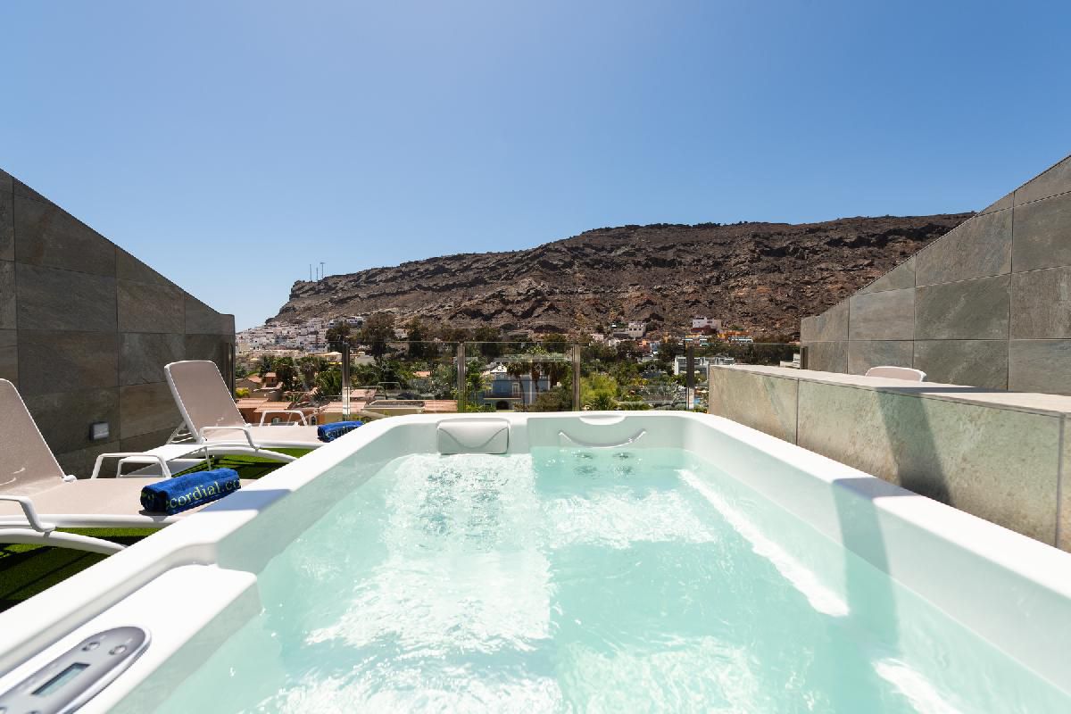 Superior-Appartement mit 1 Schlafzimmer und privatem Whirlpool