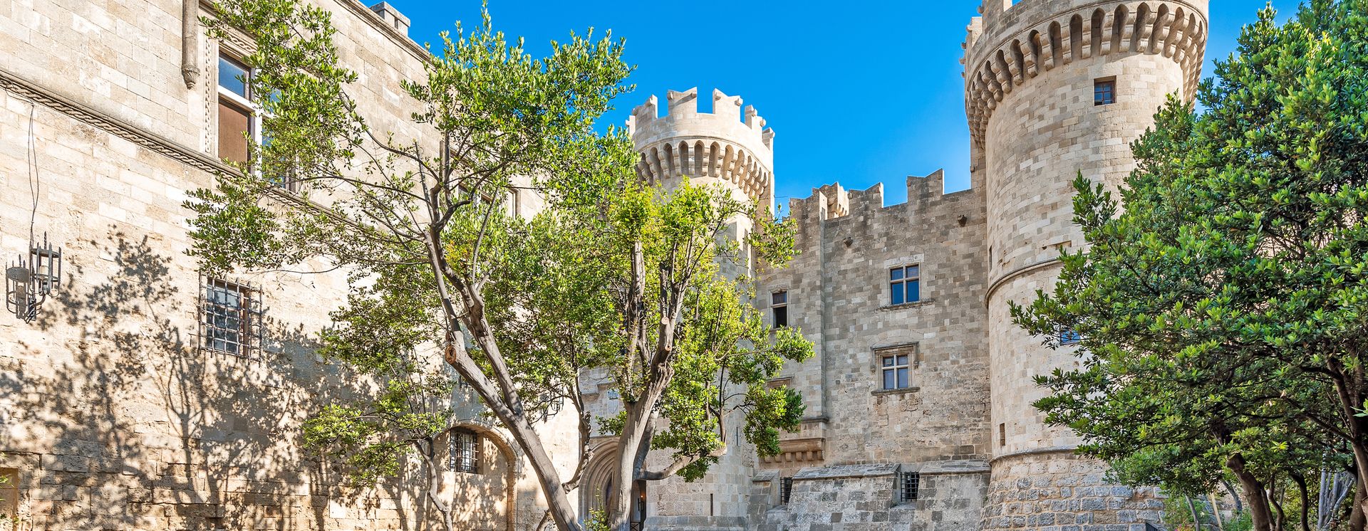 Sicht auf den bekannten Grossmeisterpalast