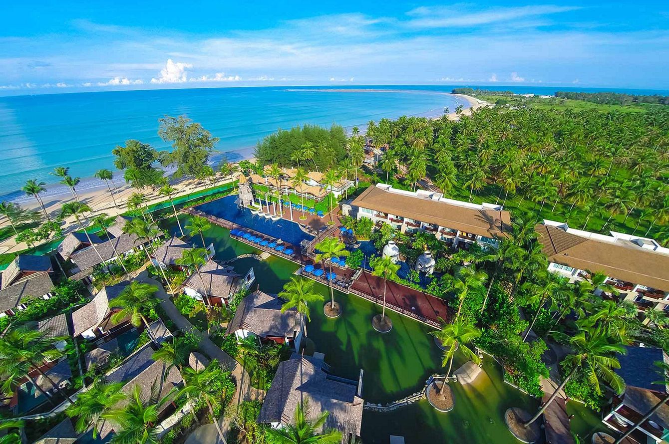 Graceland Khaolak Beach Resort