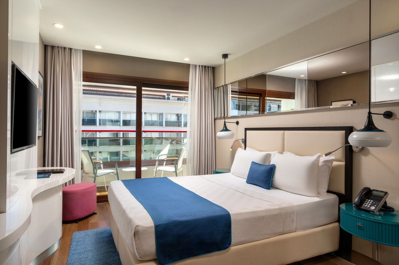Chambre double vue mer latérale