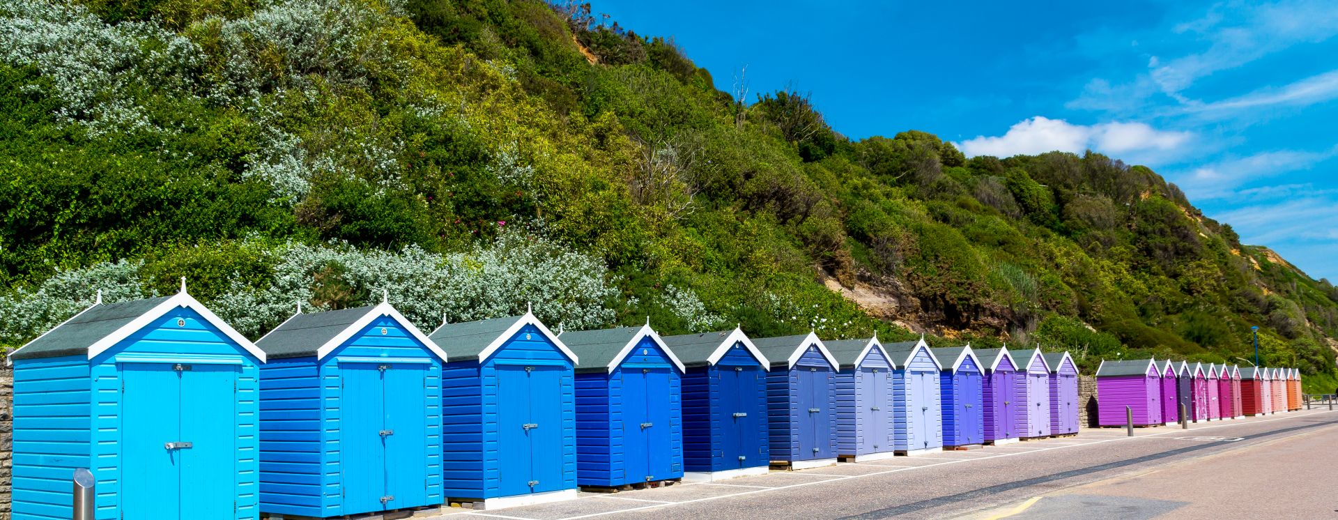 Cabanes en bois colorées à Bournemouth