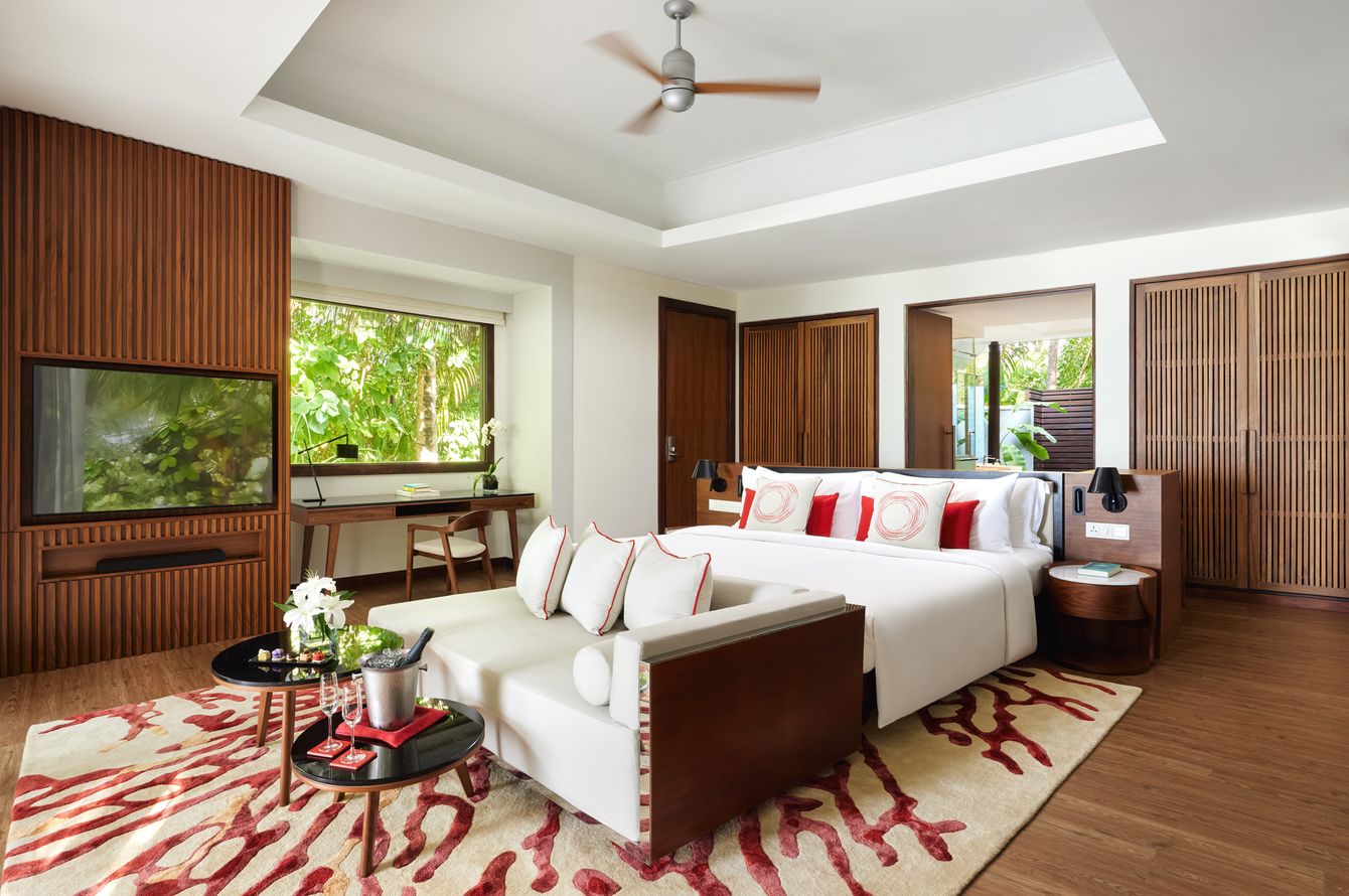 Deluxe Beach Villa